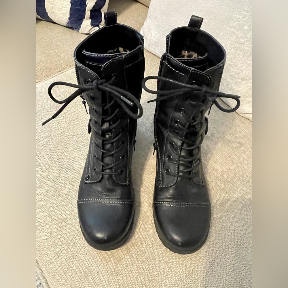 Guess Black combat boots